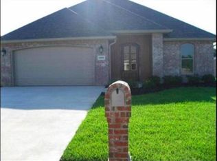1902 Bella Vie Dr, Deridder, LA 70634