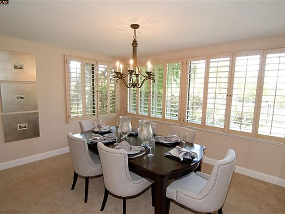 2nd image of 462 Live Oak Dr