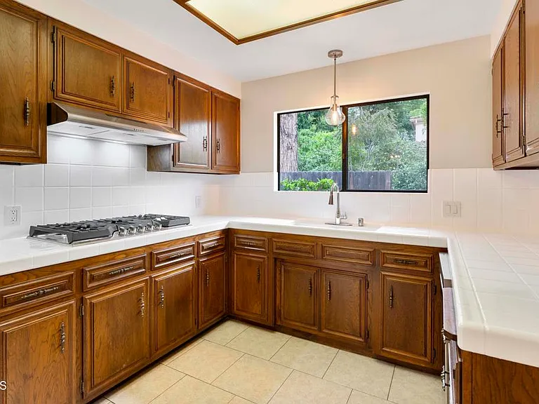 6347 N Muscatel Ave — Photo 10