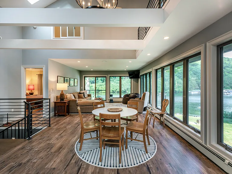8 Cedar Point Dr — Photo 12