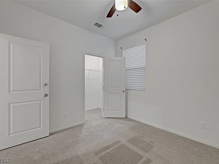 8454 Vacarez Dr — Photo 24