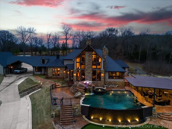 445693 Indian Rd, Gore, OK 74435