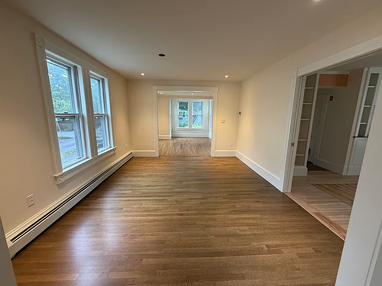15 Gill St — Photo 17