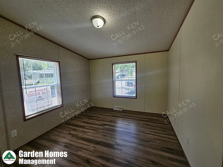 30 Kris Ann Dr — Photo 8
