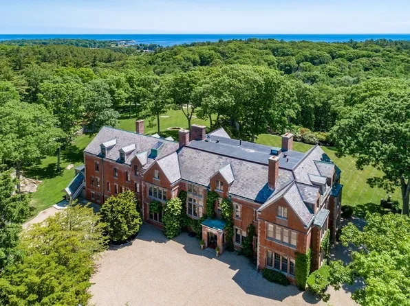 1 Dexter Ln, Manchester, MA 01944