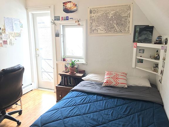 4th image of 510 E Seneca St APT 6