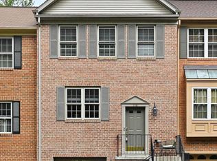 7767 Asterella Ct, Springfield, VA 22152