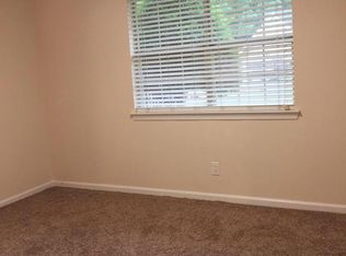 5547 Riverside Dr, Buford, GA 30518