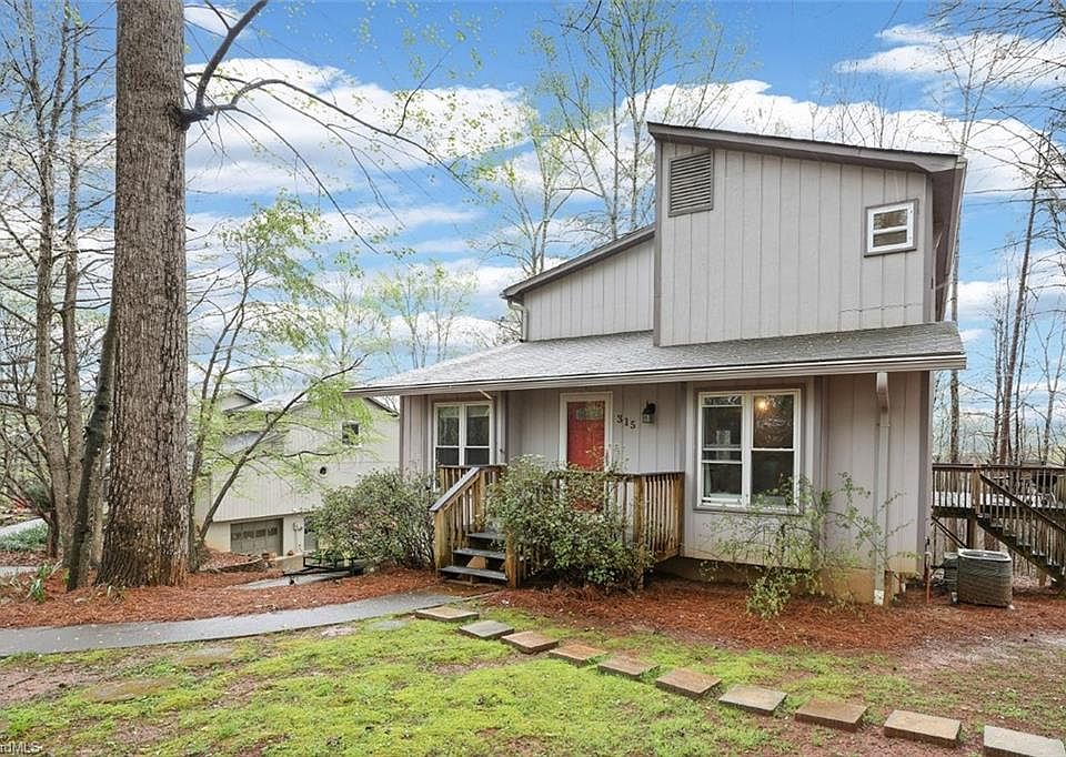 1st image of 315 Riverwood Dr