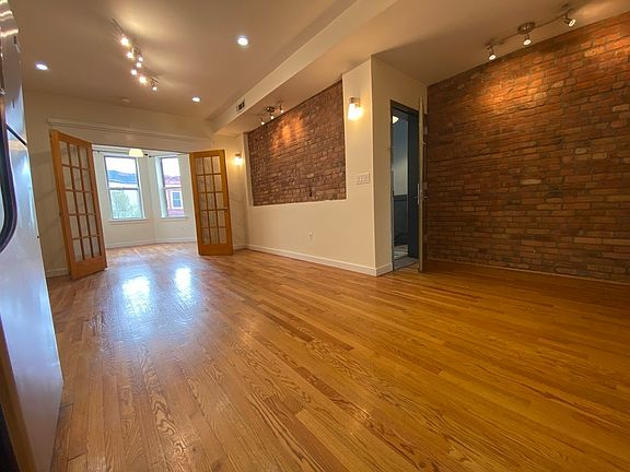2nd image of 778 Lincoln Pl #2RB