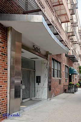 Rented by LC Lemle Real Estate Group | media 22