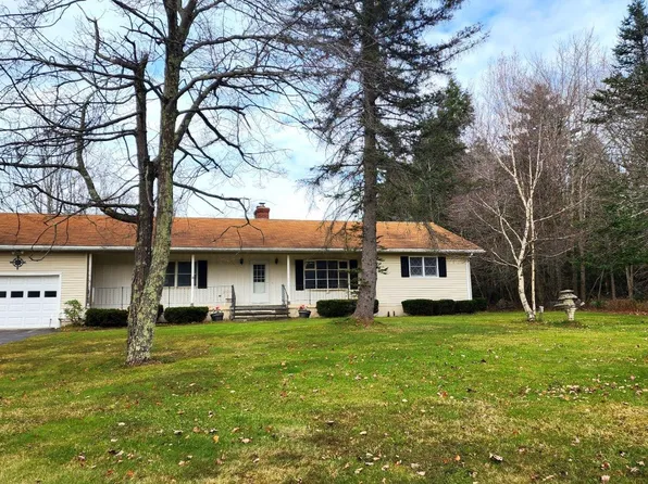 5582 Rt. 23A, Hunter, NY 12485