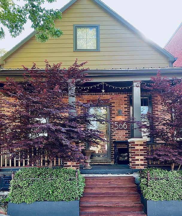2nd image of 566 Harrison St
