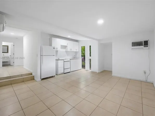 348 NE 58th St, Miami, FL 33137