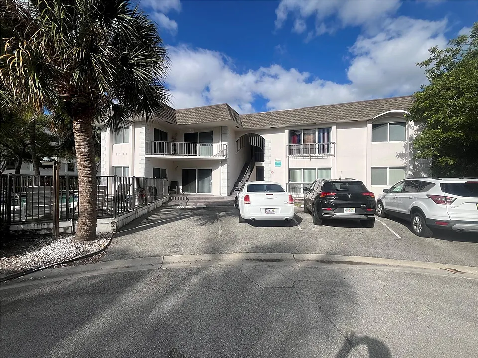 5501 NE 25th Ave #6