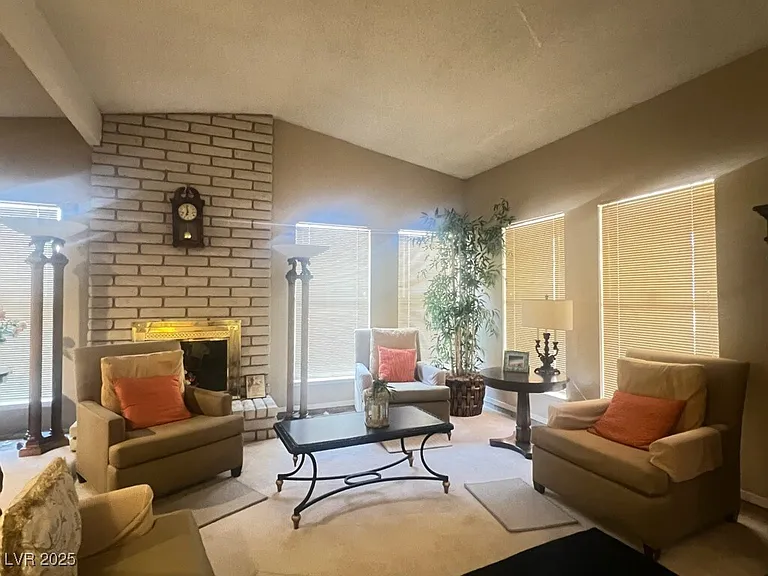 5315 Winston Dr — Photo 22