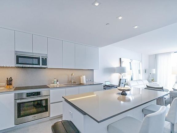 2nd image of 68 SE 6th St APT 3205
