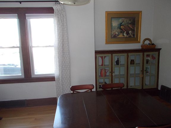 5th image of 343 W Harrison Ave