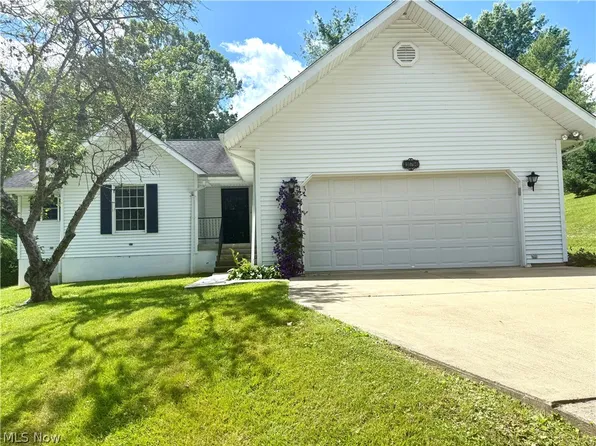 55794 Bel Hvn, Bellaire, OH 43906
