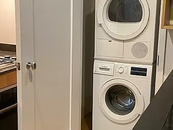 71 Nassau Street image 6 of 12