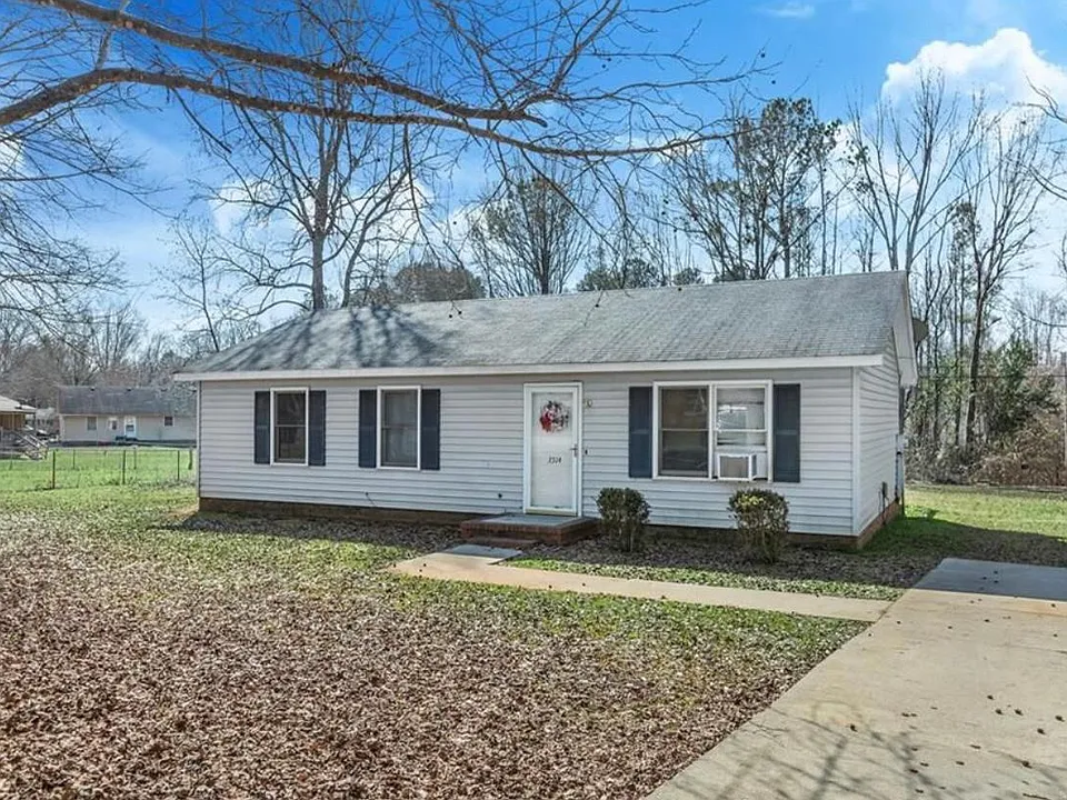 3514 Deerwood Trl