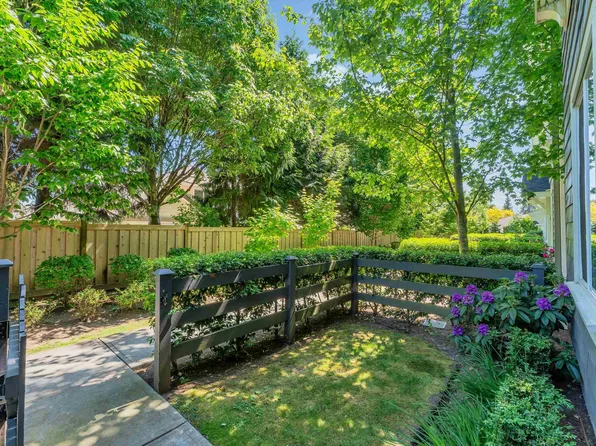 15850 85th Ave #129, Surrey, BC V4N 6W2