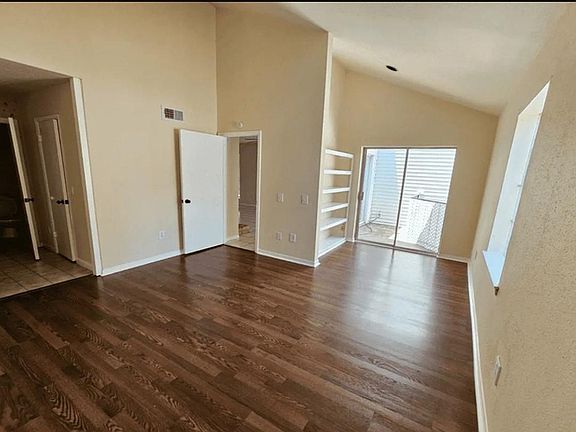 4th image of 9809 Richmond Ave Unit F14