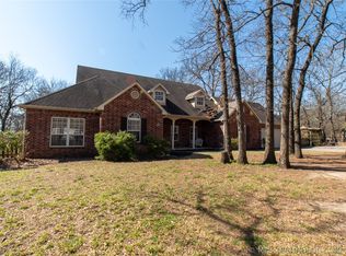 4982 E Cedar Ridge Rd, Claremore, OK 74019