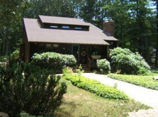 76 Locust St, Douglas, MA 01516