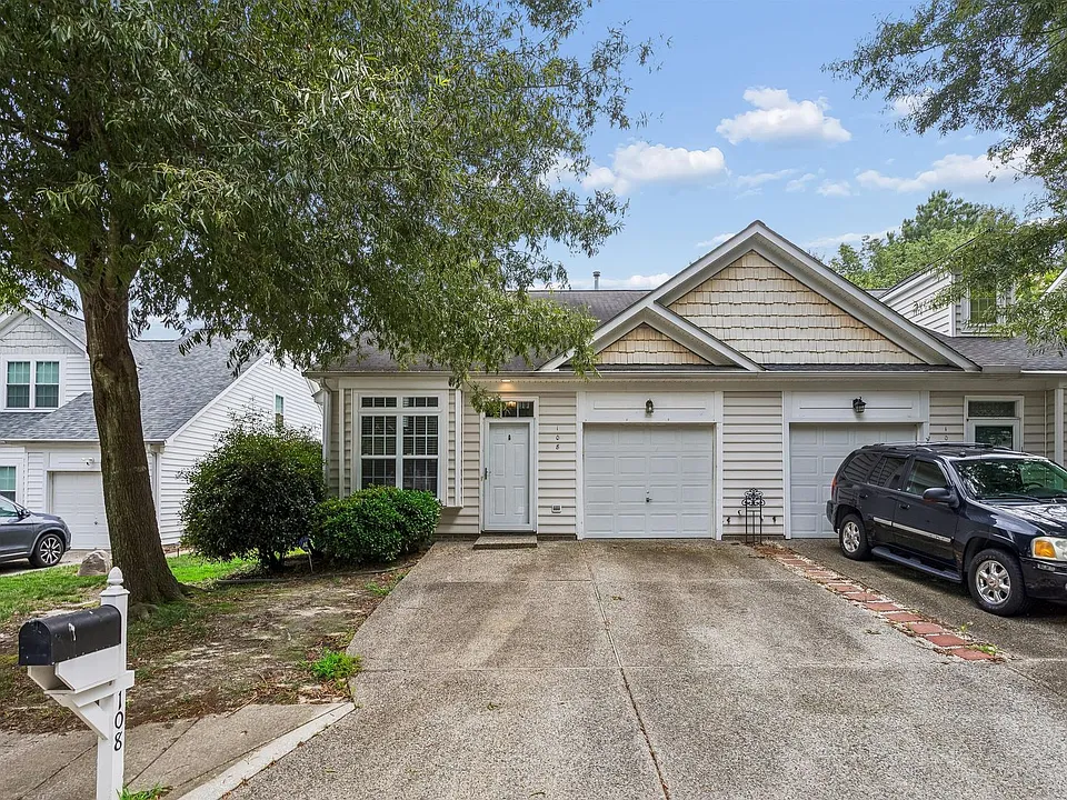 108 Nathan Pl