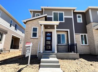 24511 E 41st Ave, Aurora, CO 80019