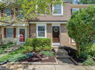 8400 Cedar Falls Ct, Springfield, VA 22153