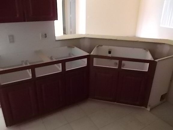 3rd image of 11 Panorama Dr