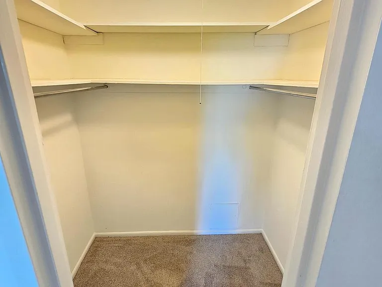 9900 Georgia Ave #415 — Photo 23