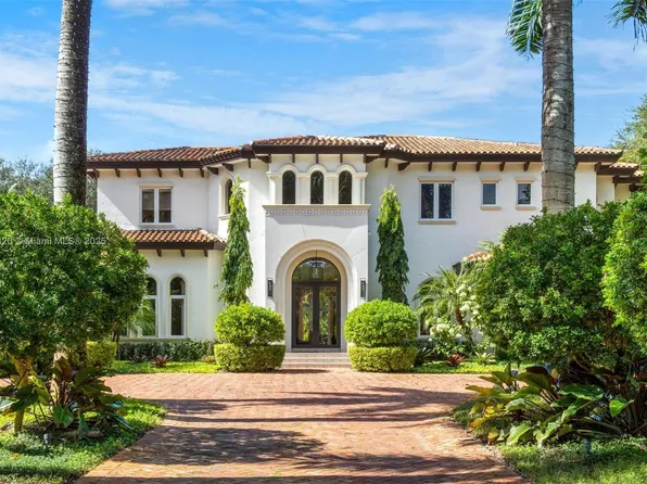 8900 SW 62nd Ct, Pinecrest, FL 33156