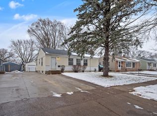 2111 Geranium Ave E, Saint Paul, MN 55119