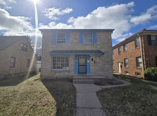 4111 W Roosevelt Dr, Milwaukee, WI 53216