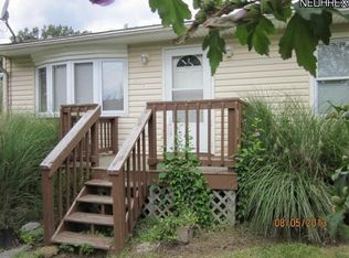 233 Klinger St, Akron, OH 44319