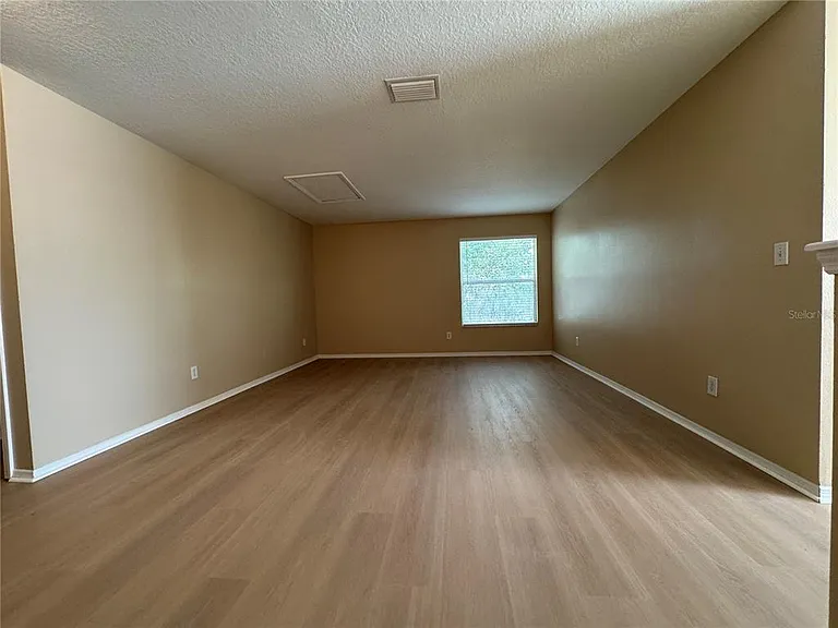 13807 Fareham Rd — Photo 17