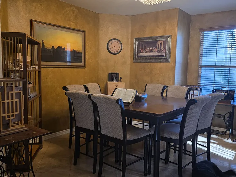 26167 Lone Rock Ct — Photo 7