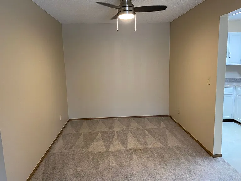 10301 Cedar Lake Rd #215 — Photo 6