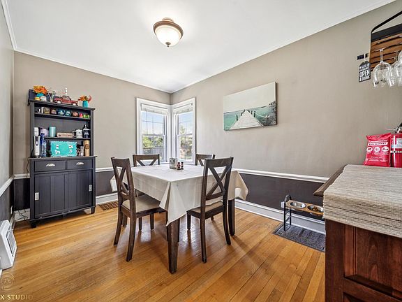 4th image of 6246 W Peterson Ave #1