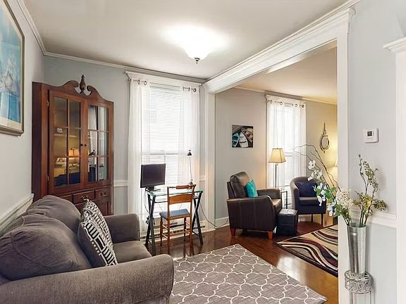 4th image of 23 Mechanic St #1