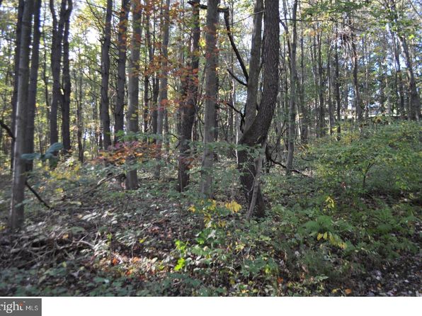 2505 W End Ave, Pottsville, PA 17901