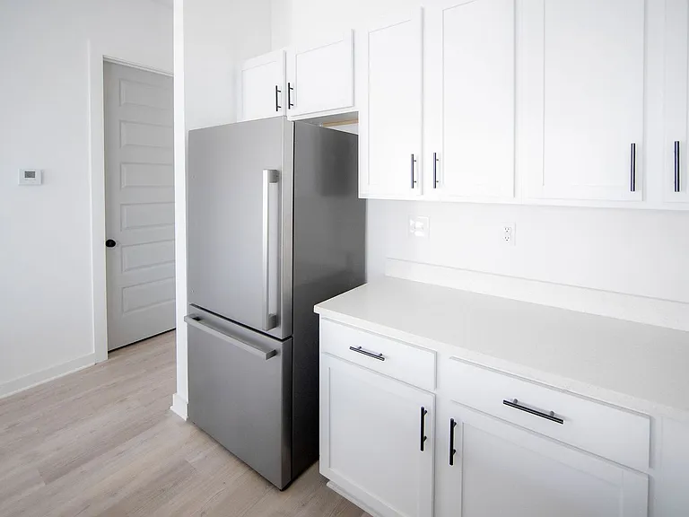 Pre-Leasing For August 2026! — Photo 35