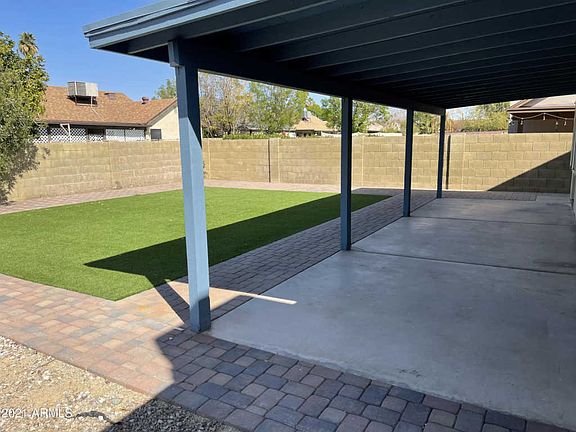 3rd image of 5546 W Desert Cove Ave