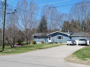 1550 Willis Ave, Petoskey, MI 49770