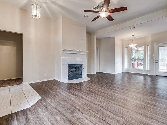 3rd image of 12338 Almendra Dr