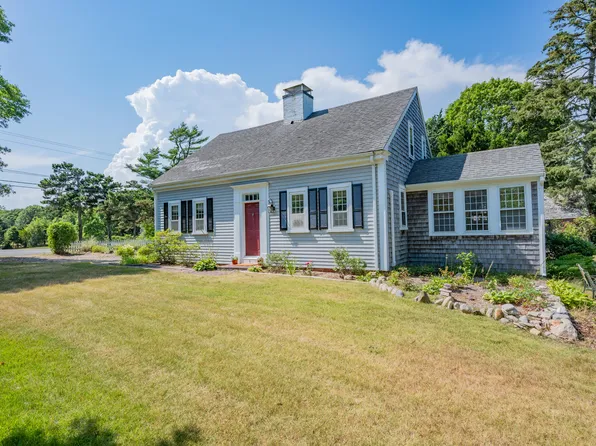 221 Church Street, Harwich, MA 02645