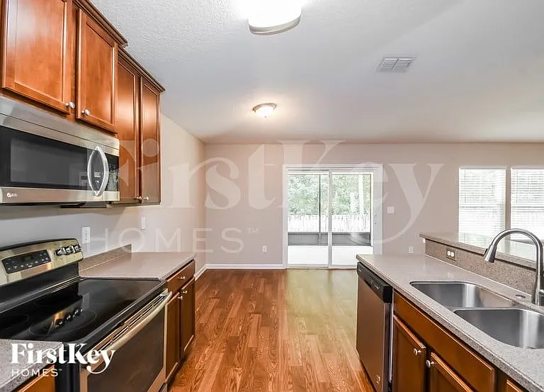 10881 Dunnotar Rd — Photo 5